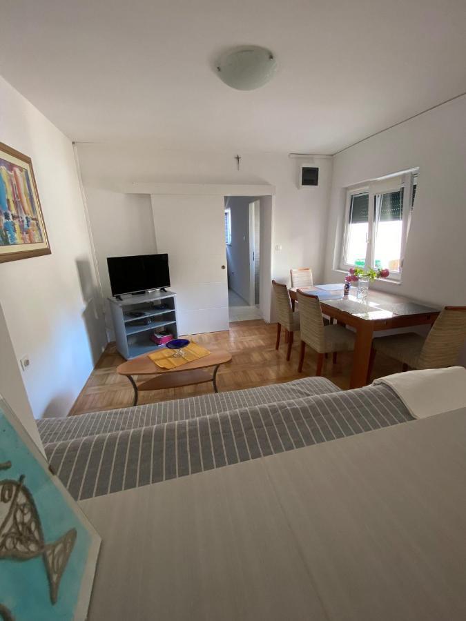 Duje & Roko Apartments Šibenik Екстериор снимка