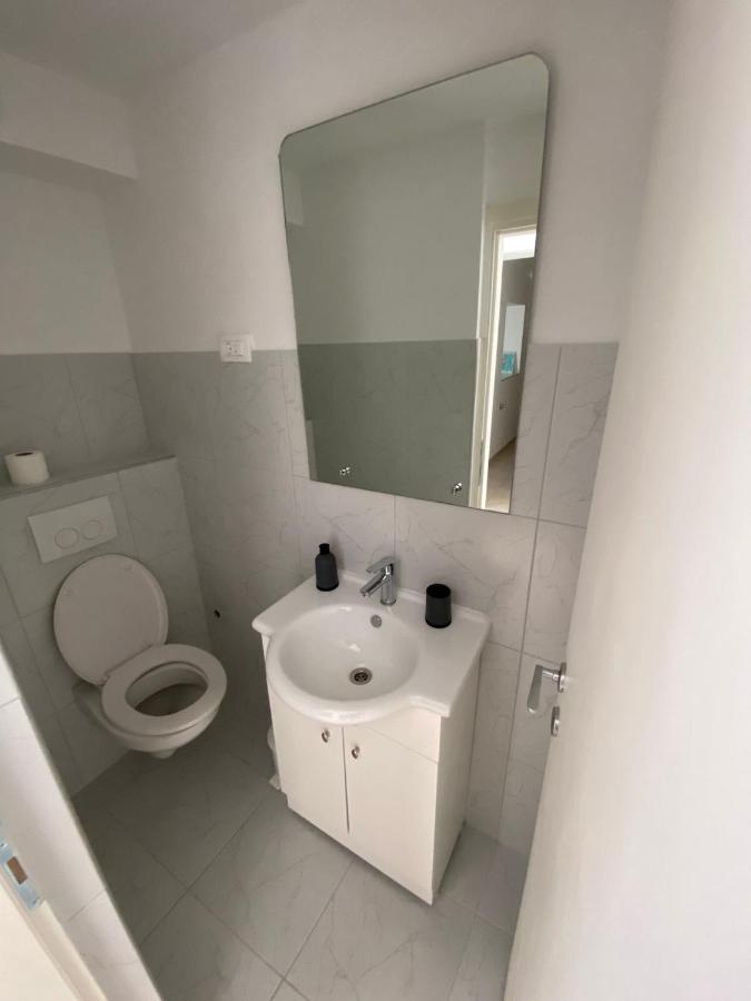 Duje & Roko Apartments Šibenik Екстериор снимка