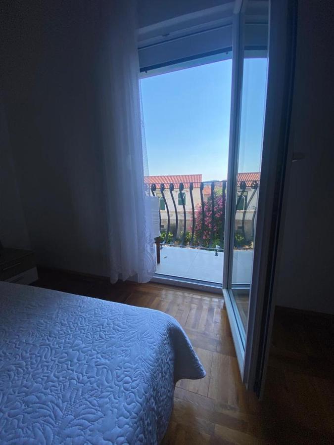 Duje & Roko Apartments Šibenik Екстериор снимка