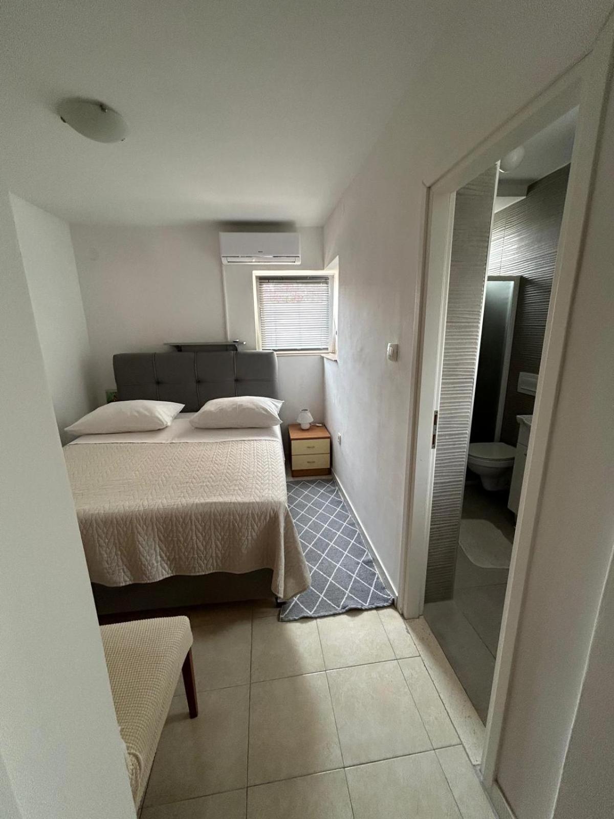 Duje & Roko Apartments Šibenik Екстериор снимка