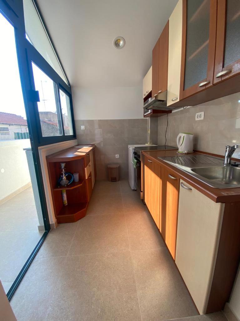 Duje & Roko Apartments Šibenik Стая снимка